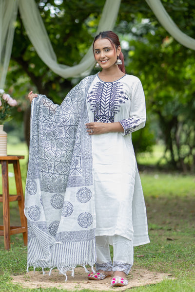 White Embroidered Viscose Rayon Blend Kurta Set with Pant & Dupatta