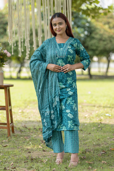 Green Cotton Printed Kurti with Embroidery on Neck and Mulmul Dupatta