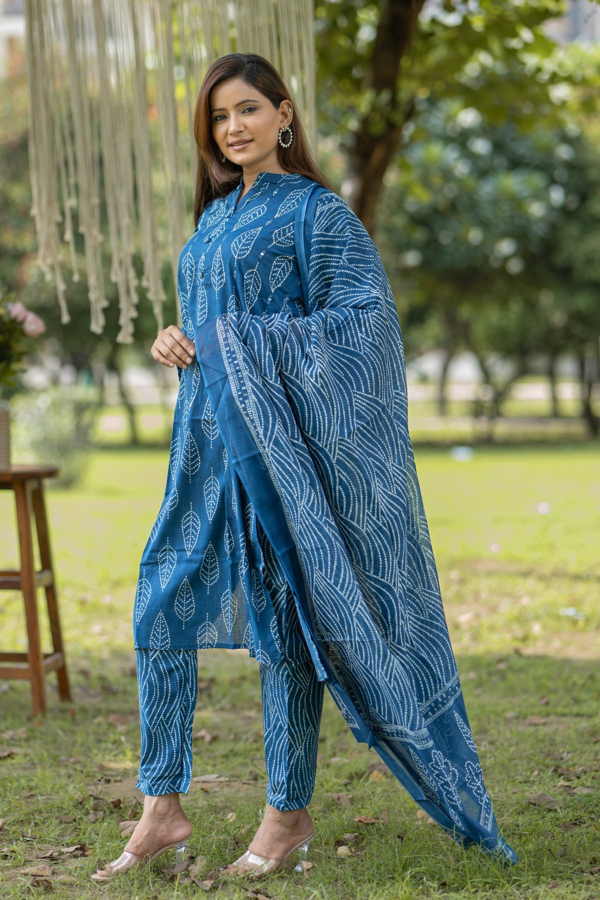 Women's Silk Blend Printed Straight Kurta Pant With Dupatta - Blue