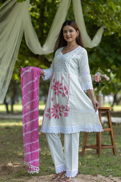 Soft White Floral Embroidered Cotton Kurta Set with Pink Accents