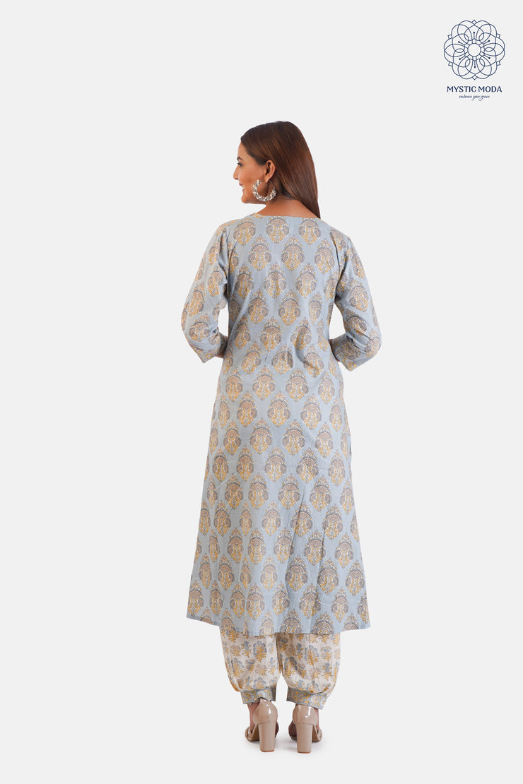 Women's Floral Print Kurta with Pants & Dupatta