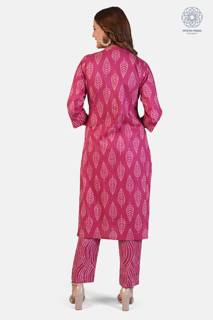 Women's Silk Blend Printed Straight Kurta Pant With Dupatta - Red