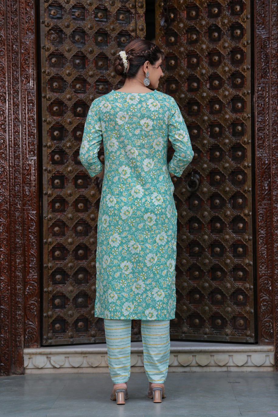 Dark Green Cotton Floral Print Kurti Pant Set with Embroidered Yoke