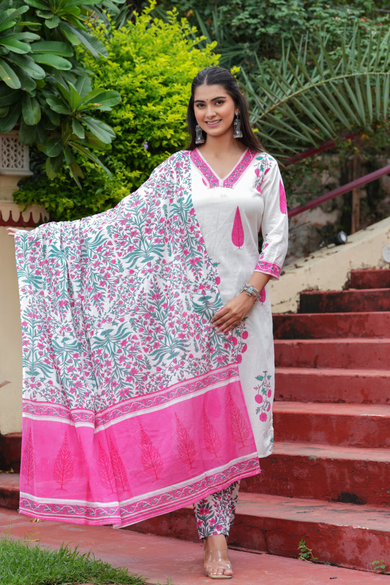 Pink Cotton Floral Boota Printed Kurta Set with Mulmul Dupatta